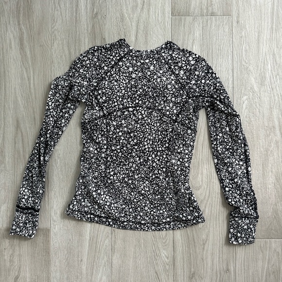 Lululemon it’s rulu run long sleeve shirt size 4 - Picture 4 of 5